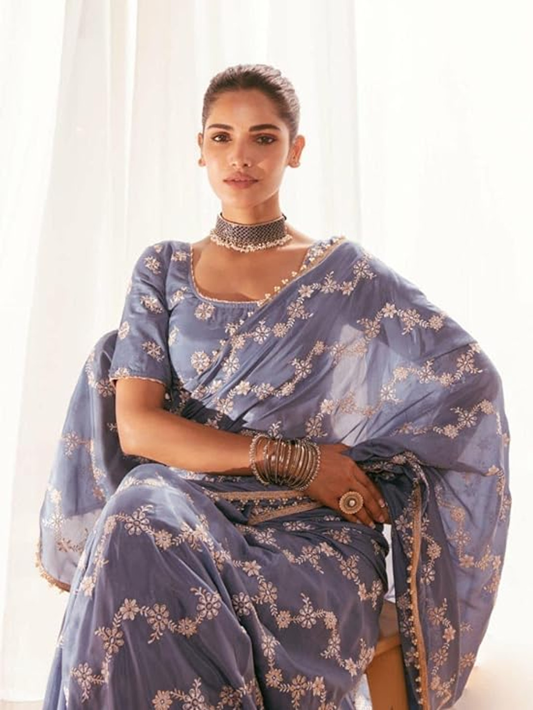 

A.V.M Prints Women Embroidered Maheshwari Saree, Grey