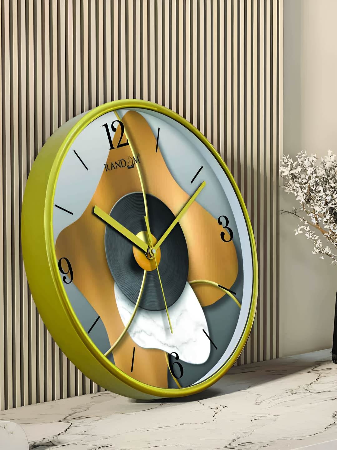 

RANDOM Printed Round Shaped Sweep Silent Movement Contemporary Wall Clock, Gold