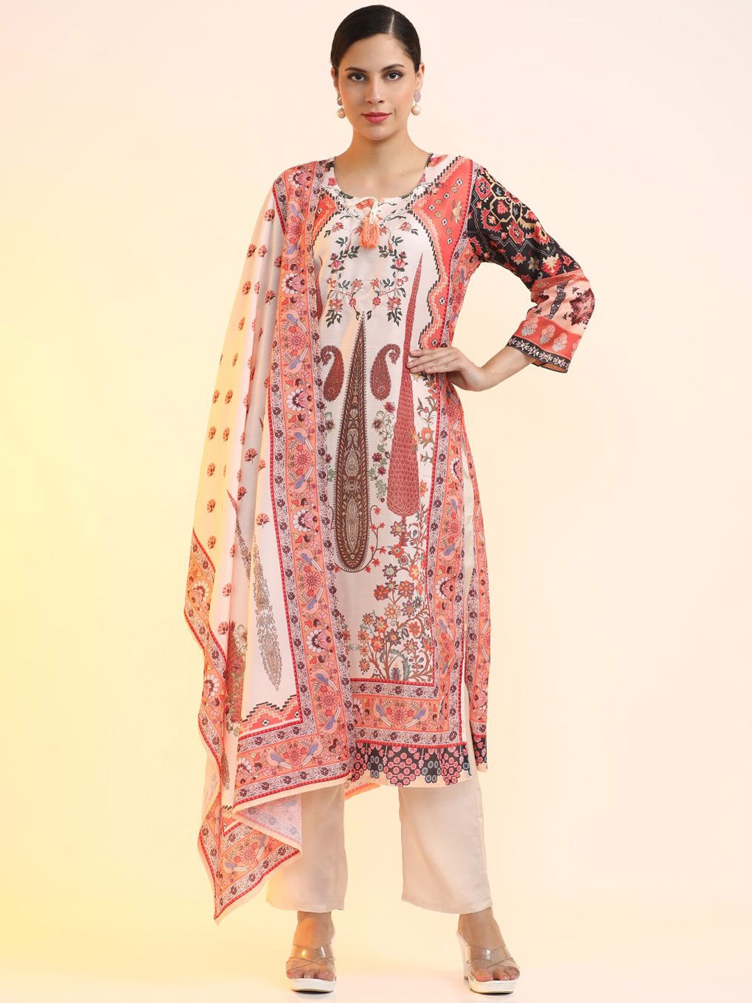 

Jaipur Kurti Women Floral Printed Regular Thread Work Linen Kurta with Trousers & With Dupatta, Peach