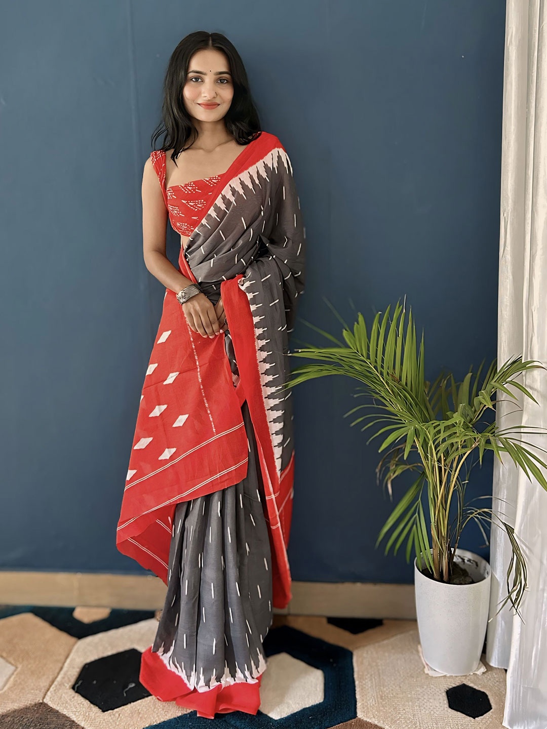 

HERE&NOW Kalamkari Printed Pure Cotton Bagru Saree, Grey