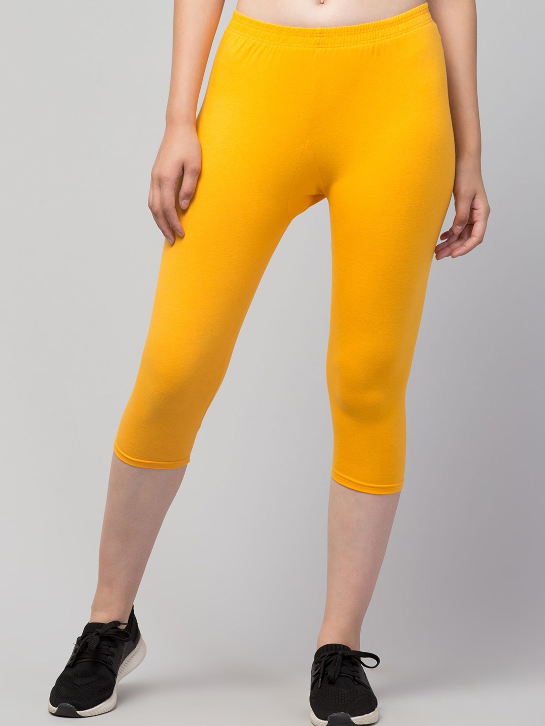 

CKARFE Women Skinny Fit Capris, Mustard