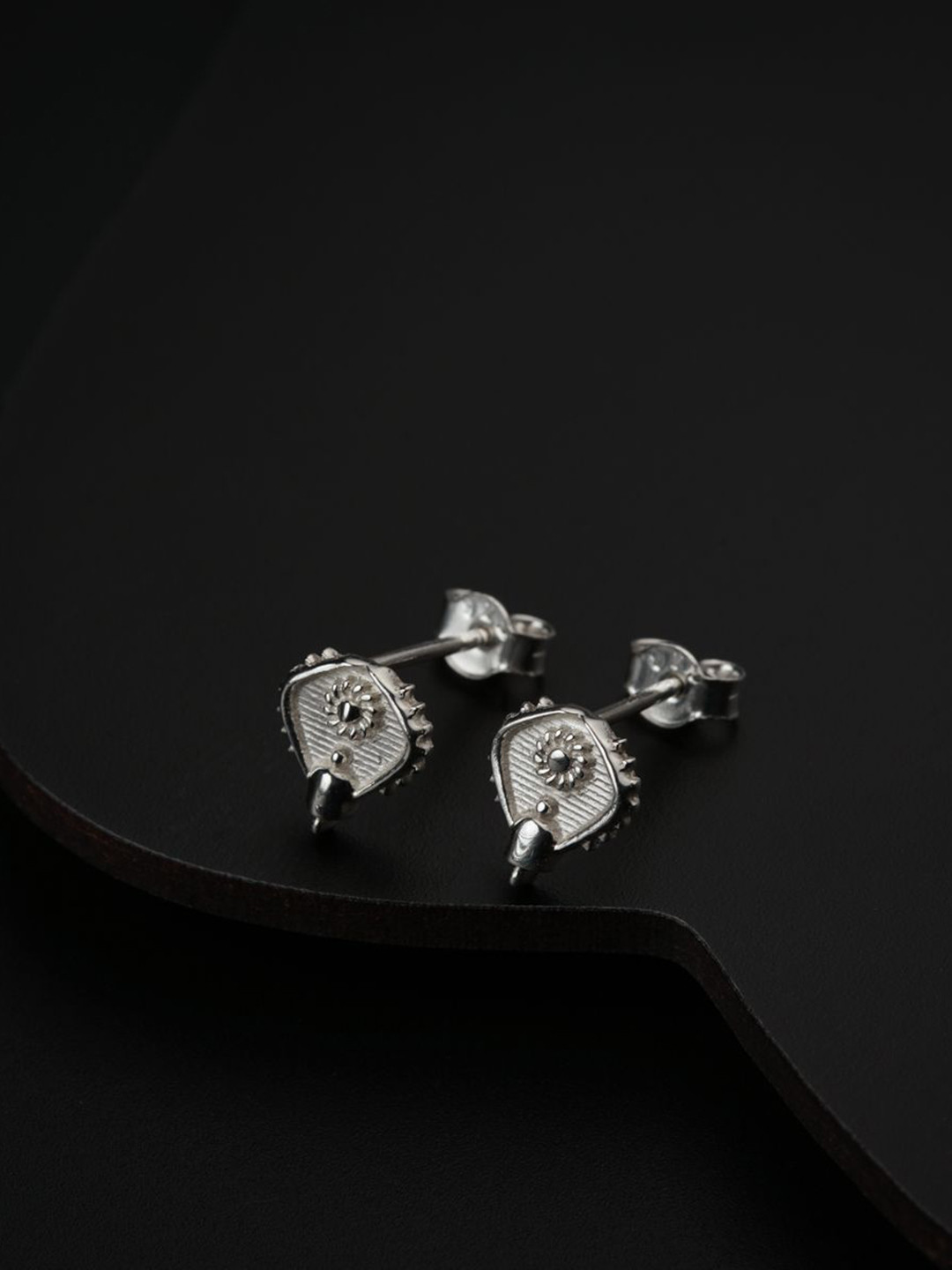 

House of Aadyaa 925 Sterling Silver Classic Studs Earrings