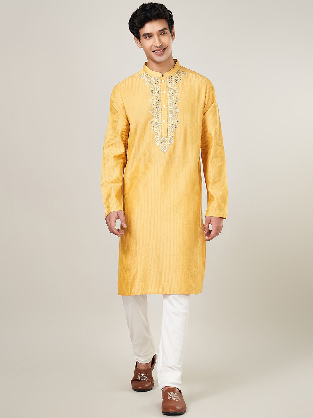 

indus route by Pantaloons Ethnic Motifs Embroidered Mandarin Collar Straight Kurta, Mustard