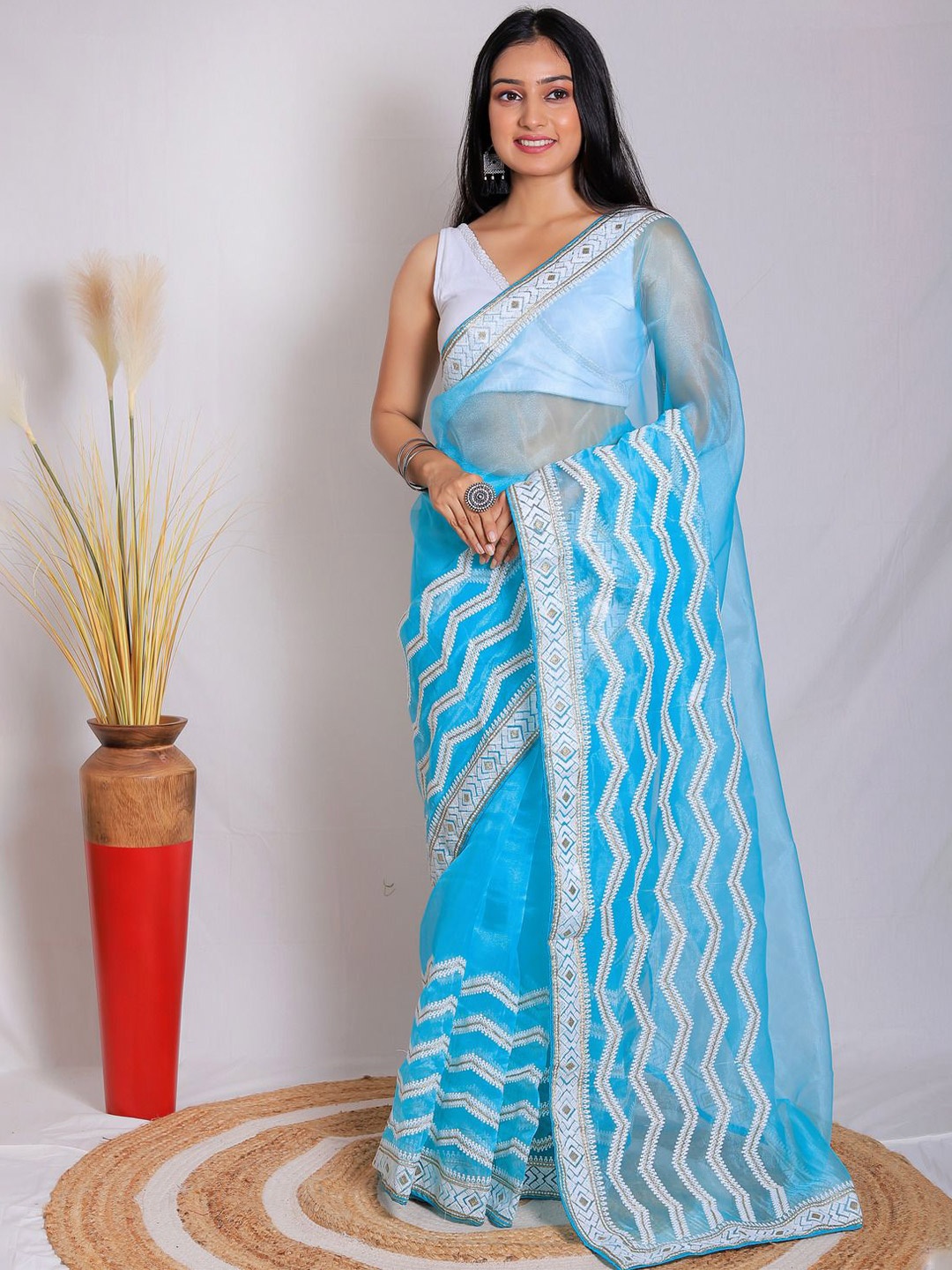 

Anouk Organza Saree, Turquoise blue