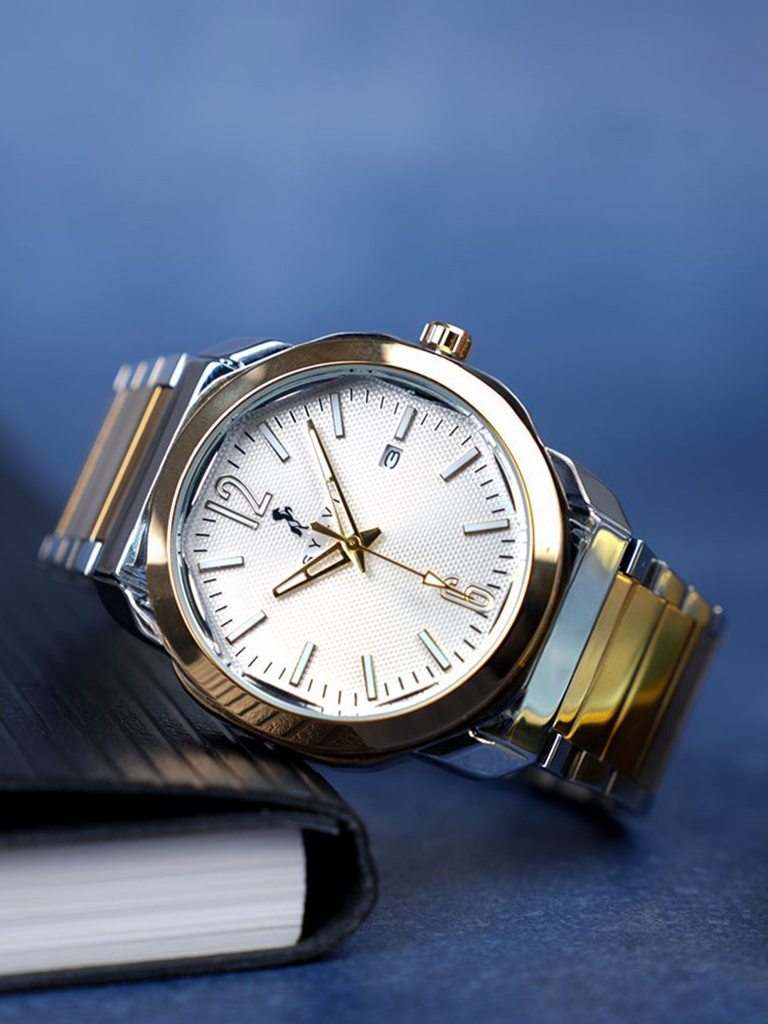 

Sylvi Men Patterned Dial & Stainless Steel Analogue Watch ELY-White-goldsilver, Gold