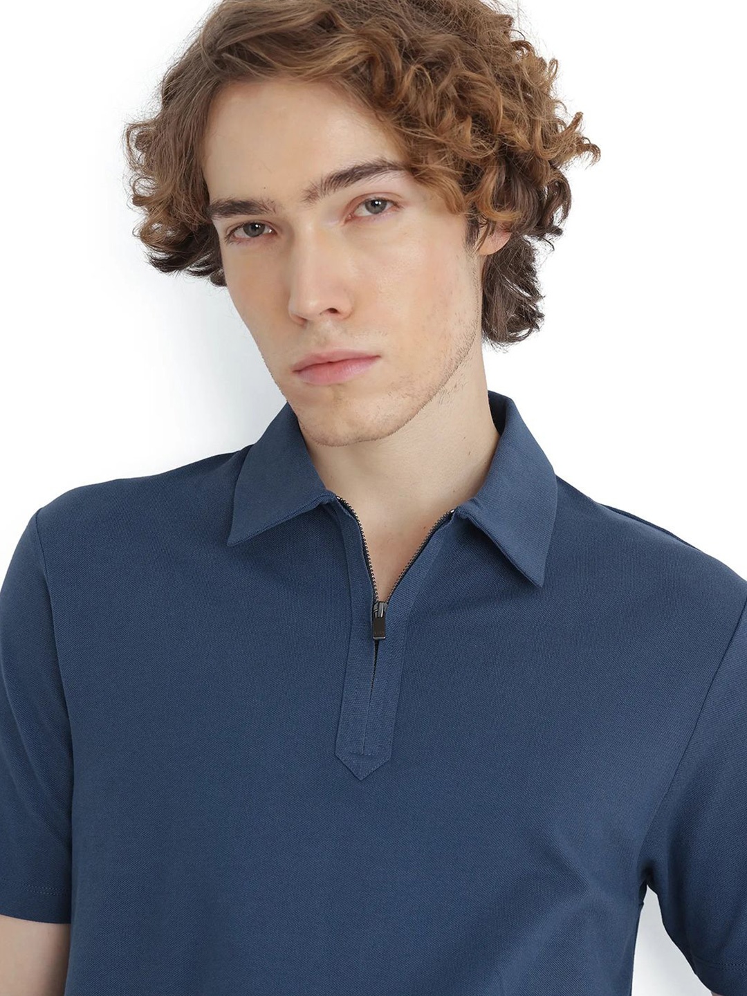 

RARE RABBIT Men Polo Collar Extended Sleeves Pockets T-shirt, Blue