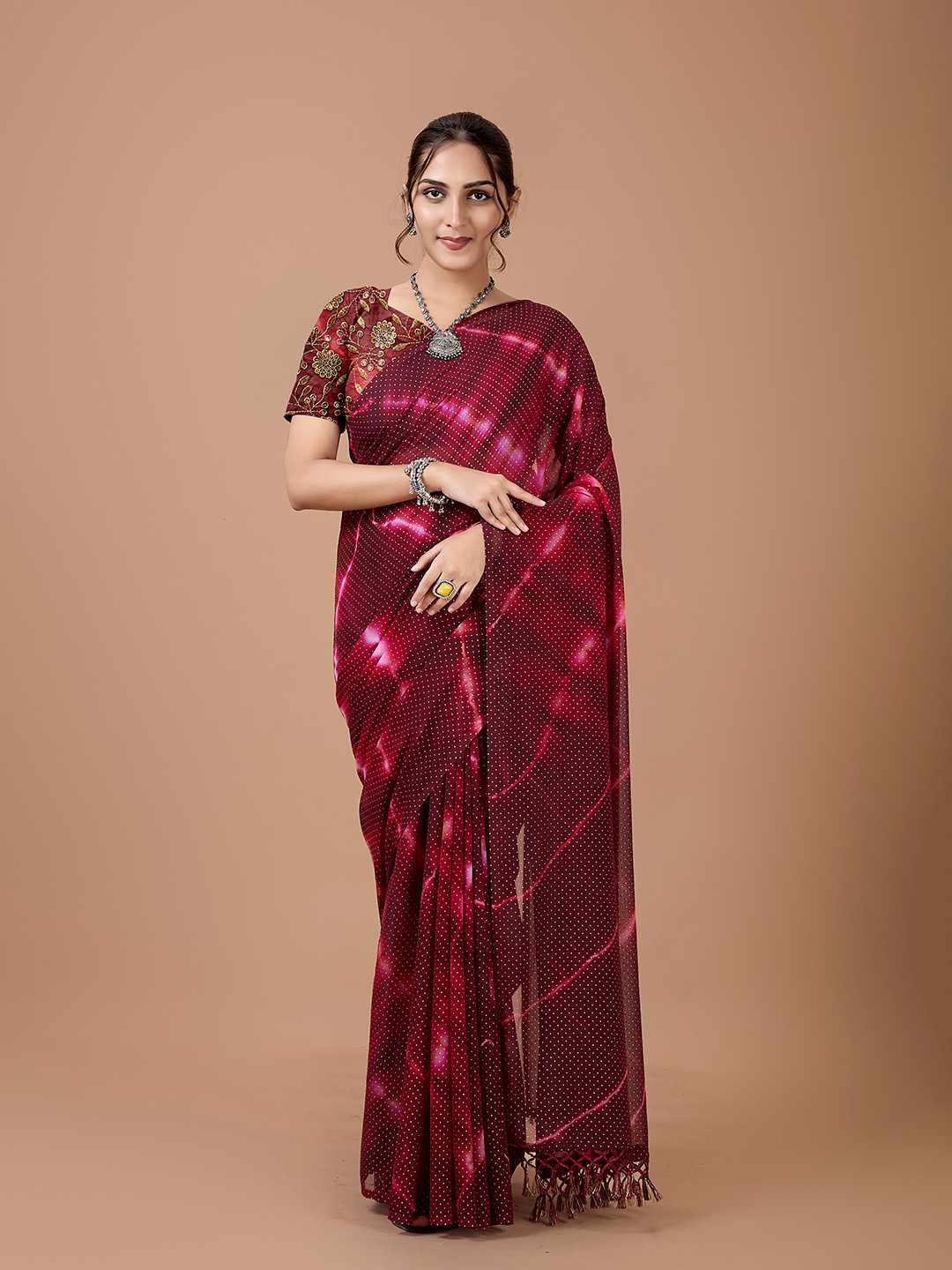 

A.V.M Prints Tie and Dye Saree, Burgundy