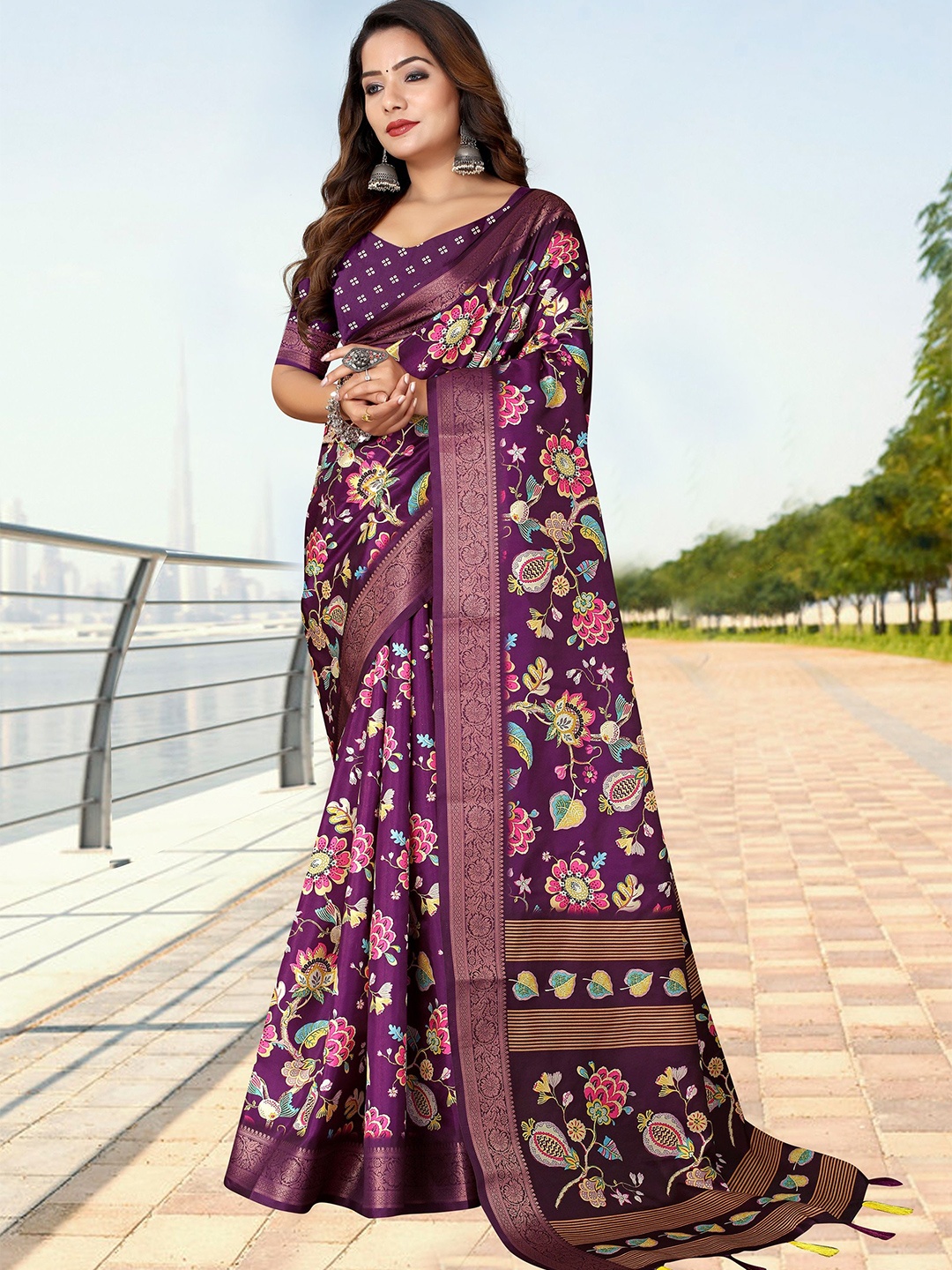 

J 6 DESIGNER Floral Printed Zari Saree, Burgundy