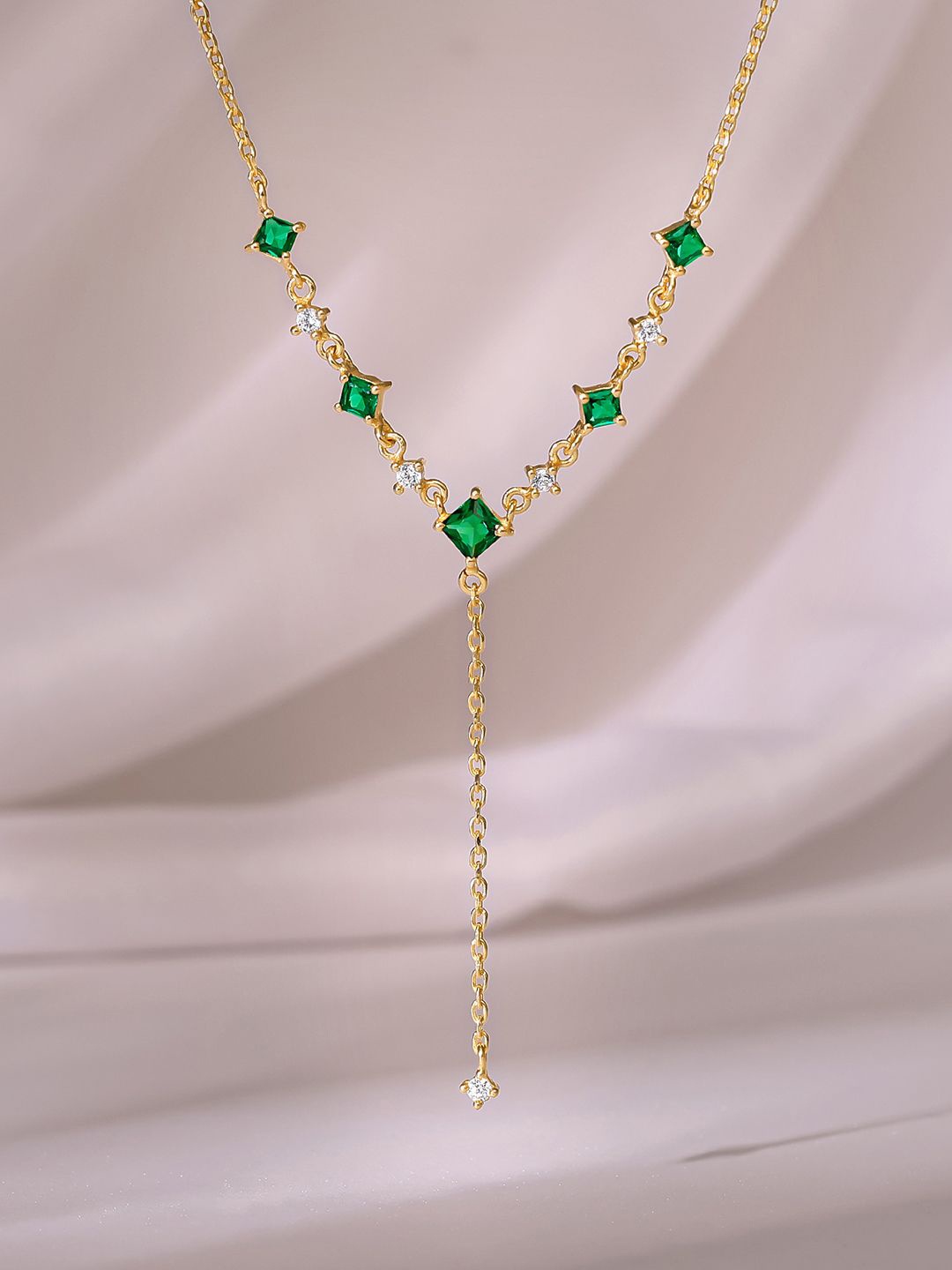 

GIVA Sterling Silver Gold-Plated Necklace