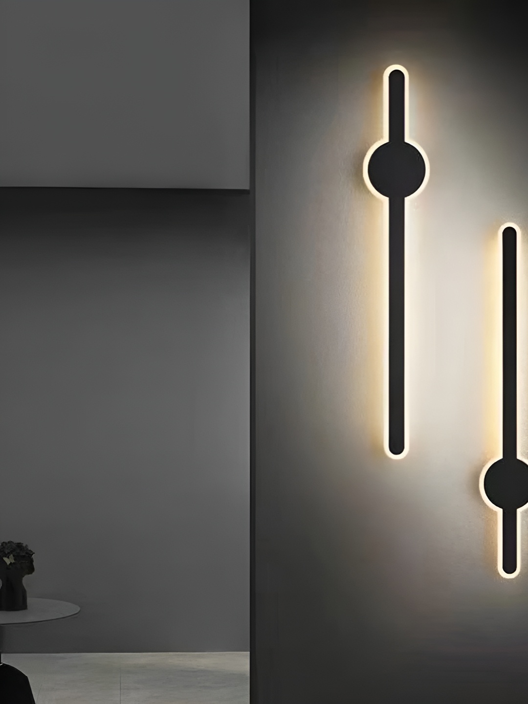 

SHRI MAHAL ANTIQUES Black Metal Traditional Wall Lamp With Bulb Pack of 2