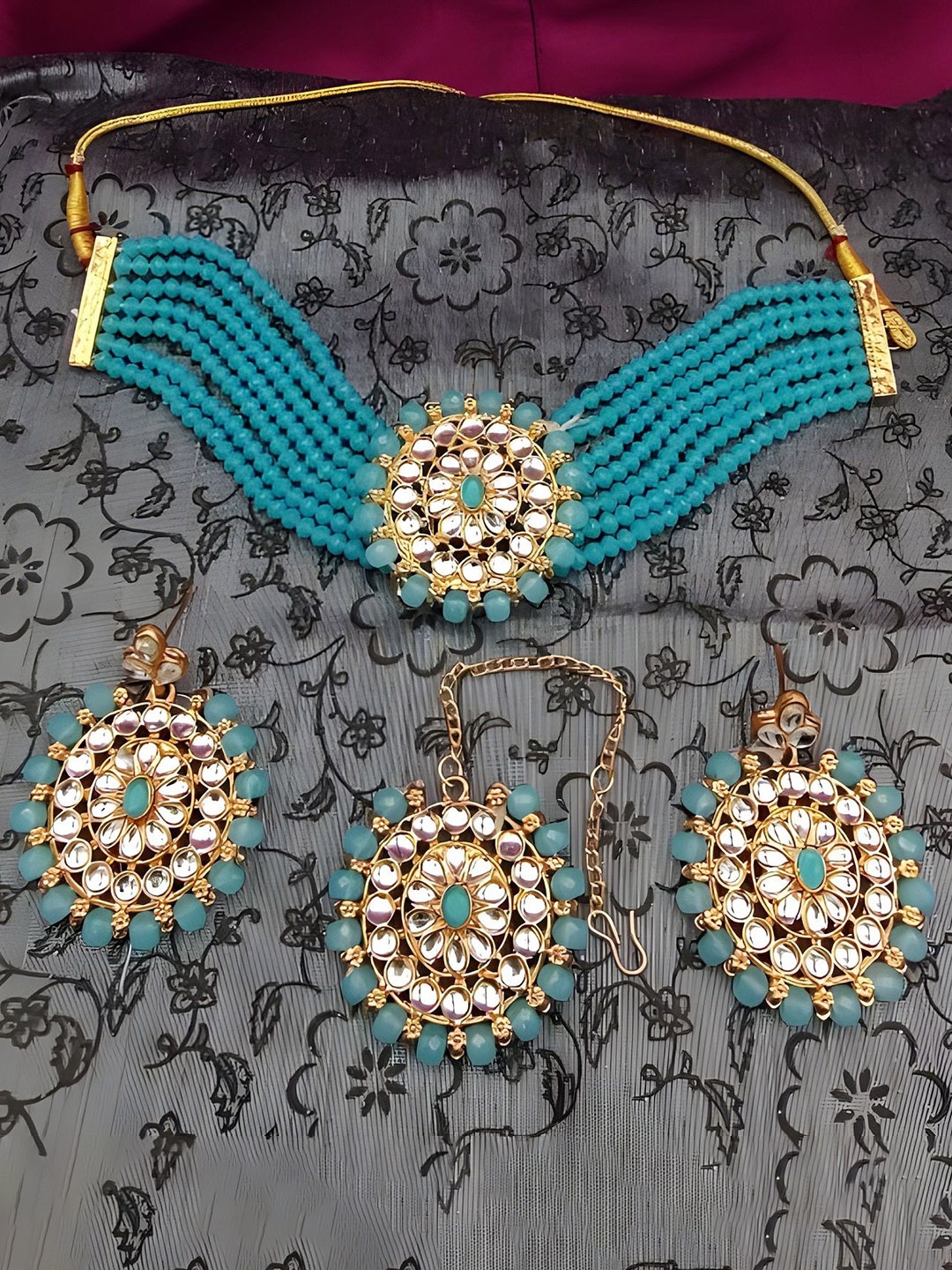 

JMBW INTERNATIONAL Gold-Plated Kundan Studded Jewellery Set