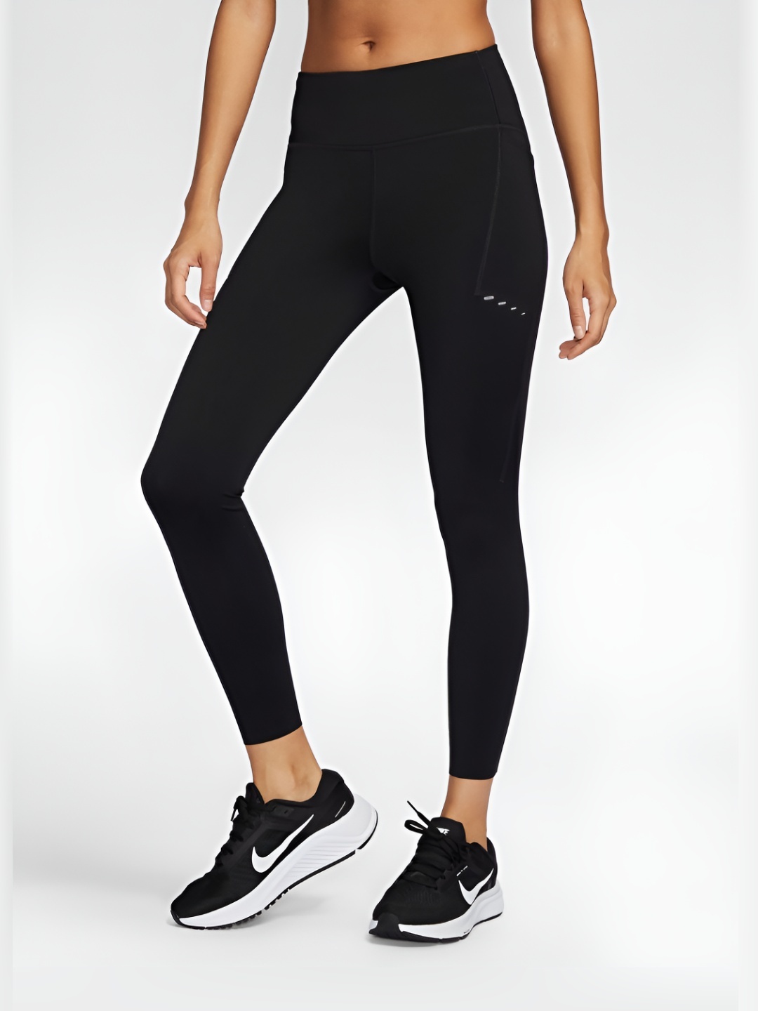 

Nike Swift Women's High-Waisted 7/8 Runnings Leggings With Pockets, Black