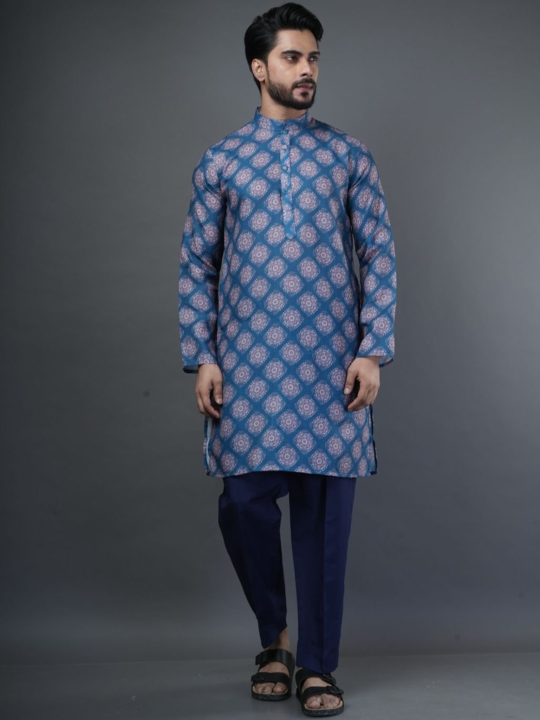 

ARYA Men Printed Regular Linen Kurta with Pyjamas, Blue