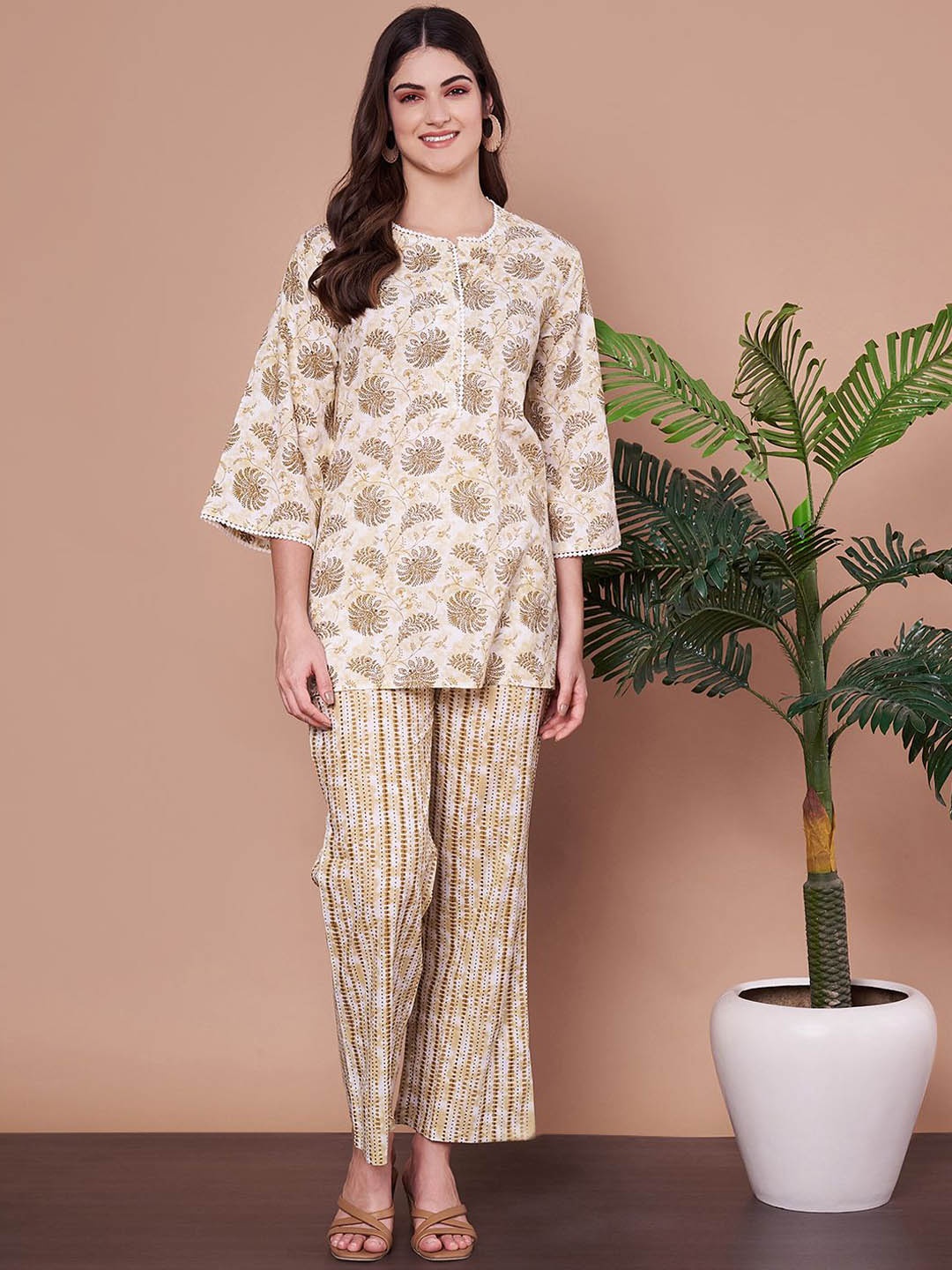 

HERE&NOW White & Beige Floral Printed Round Neck Pure Cotton Top With Palazzos