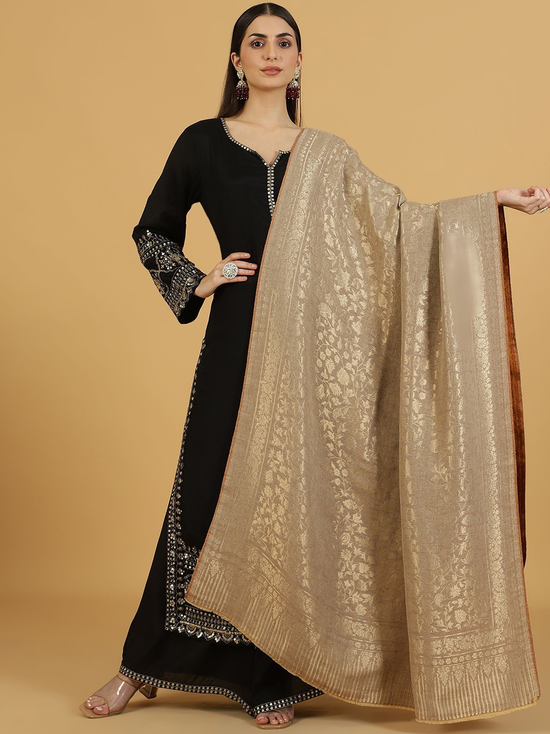 

La Vastraa Women Floral Woven Design Shawl, Gold