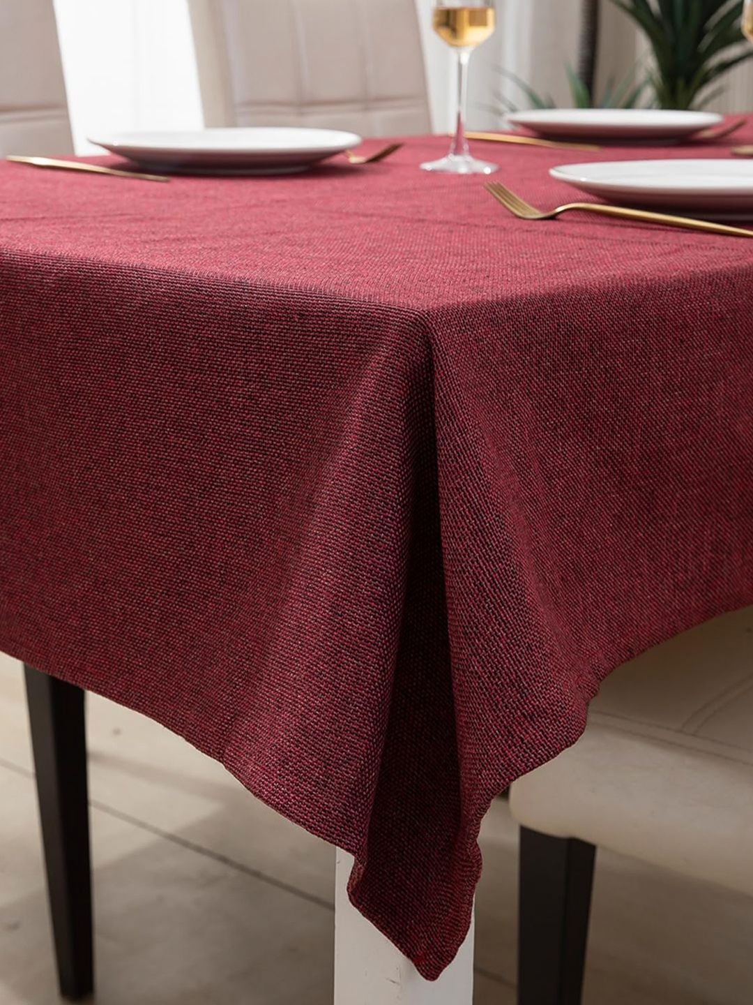 

HOKIPO Red 4-Seater Table Cover