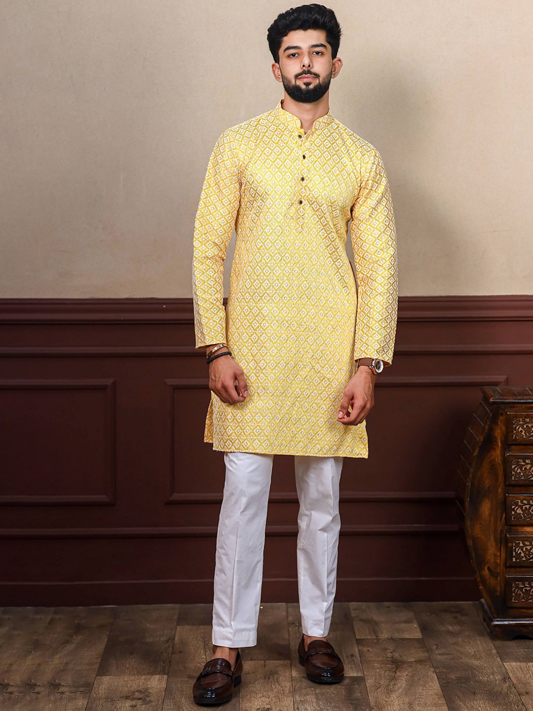 

Koshin Men Embroidered Sequinned Jacquard Kurta, Yellow