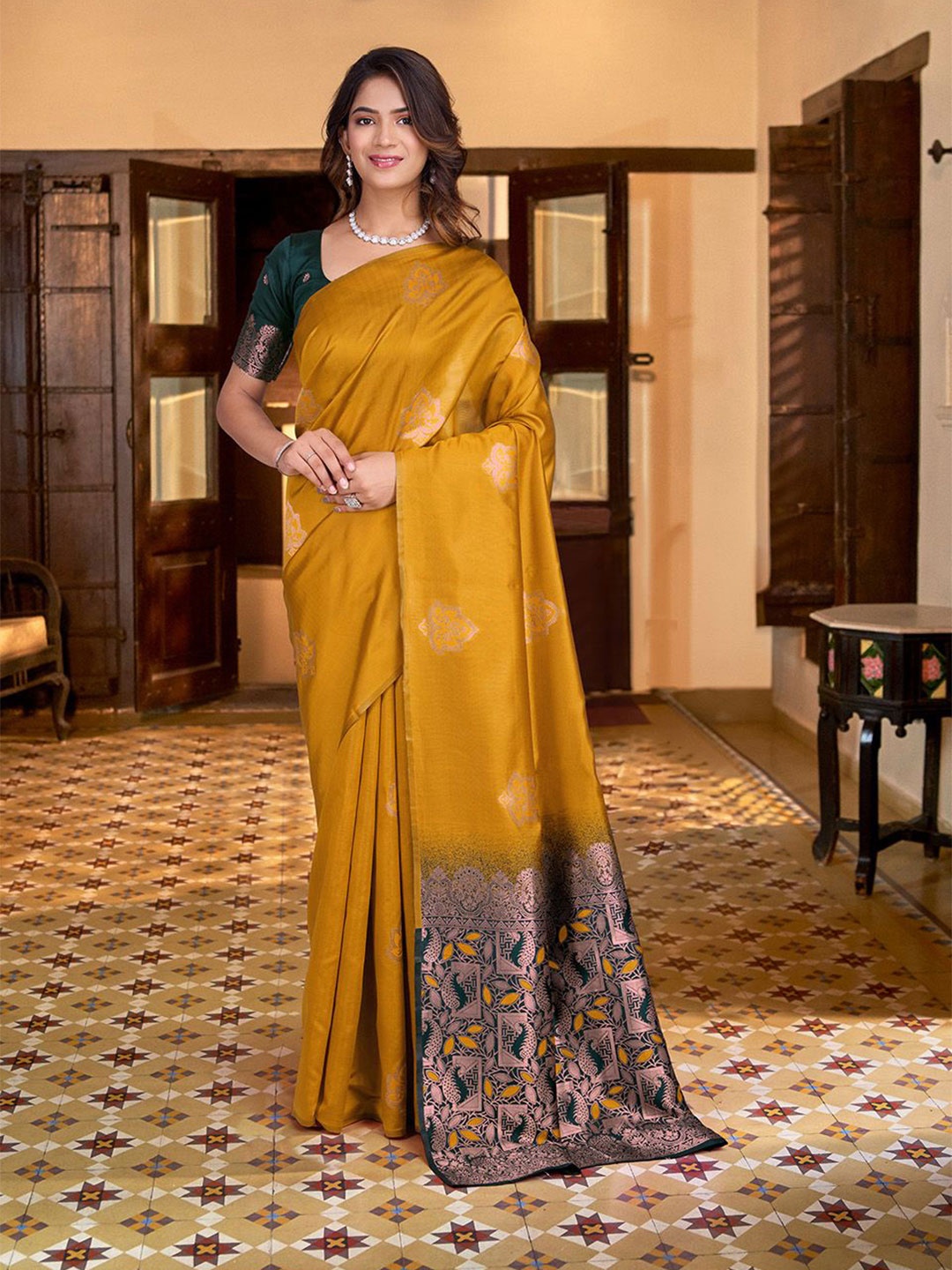 

ZIKARAA Woven Design Zari Pure Silk Kanjeevaram Saree, Mustard