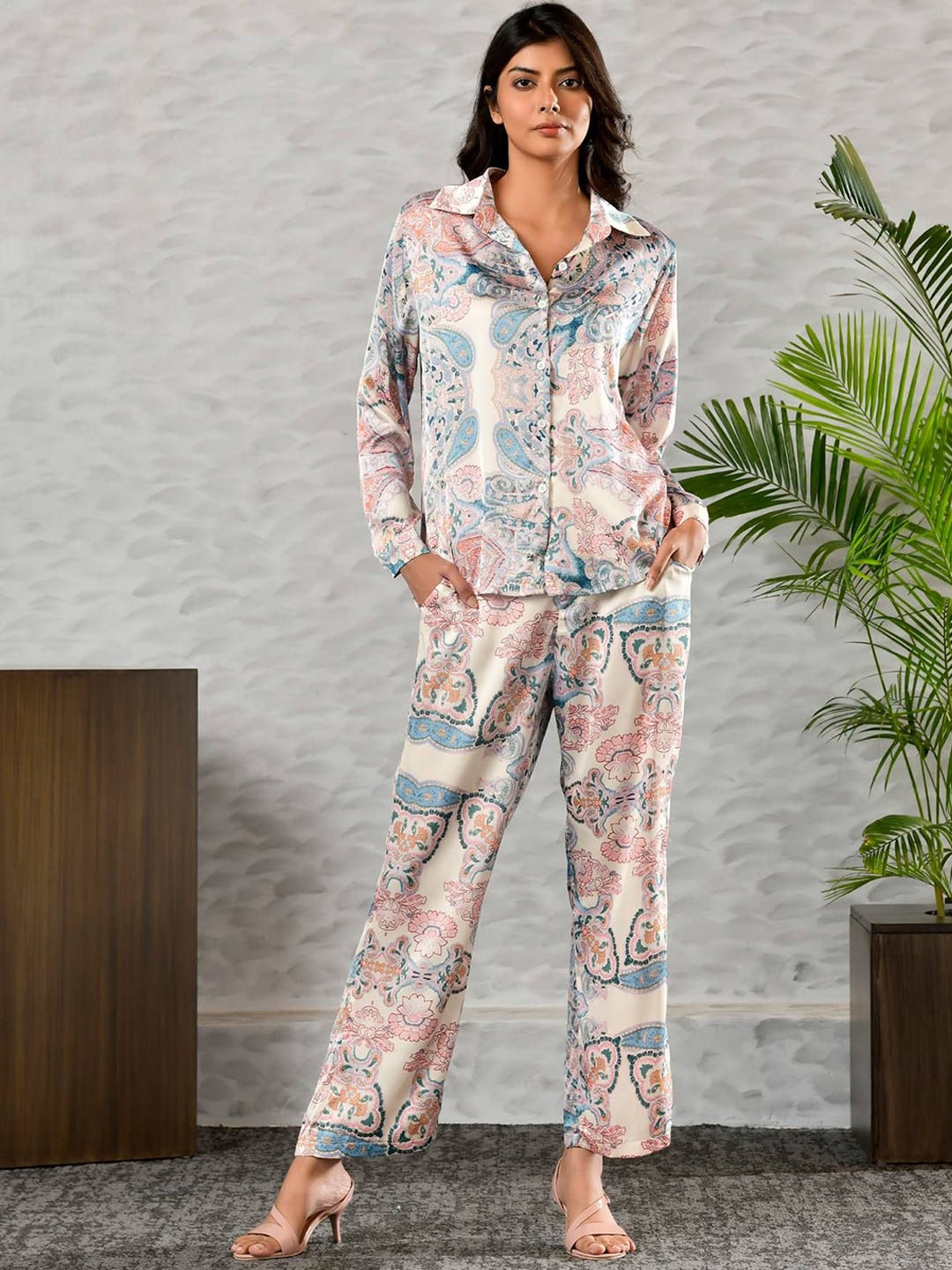 

Unityshop Floral Printed Shirt Collar Shirt & Trouser, Cream