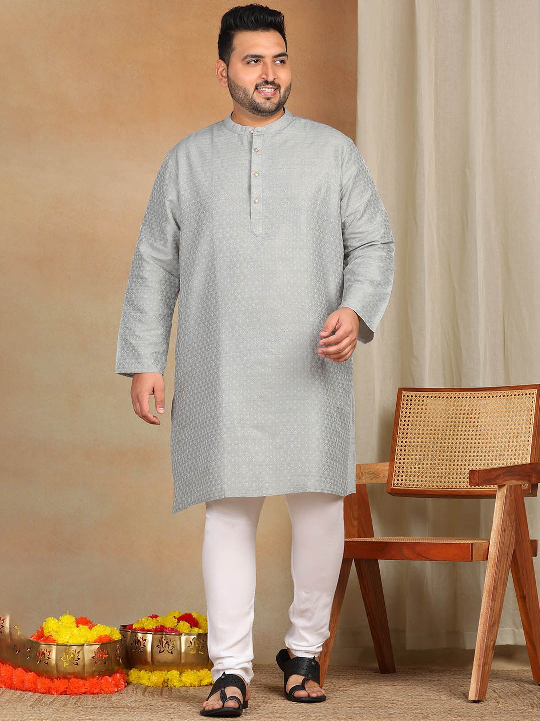 

Sztori Men Geometric Thread Work Kurta, Grey