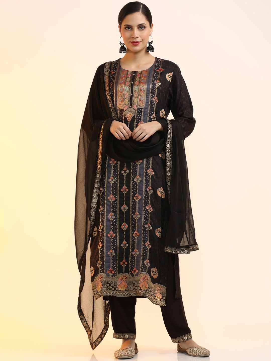 

Jaipur Kurti Women Floral Embroidered Regular Beads and Stones Kurta with Trousers & With Dupatta, Black