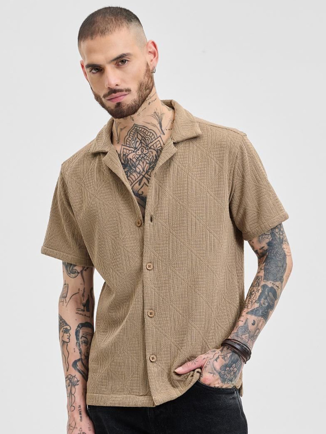 

Snitch Men Relaxed Boxy Opaque Casual Shirt, Beige