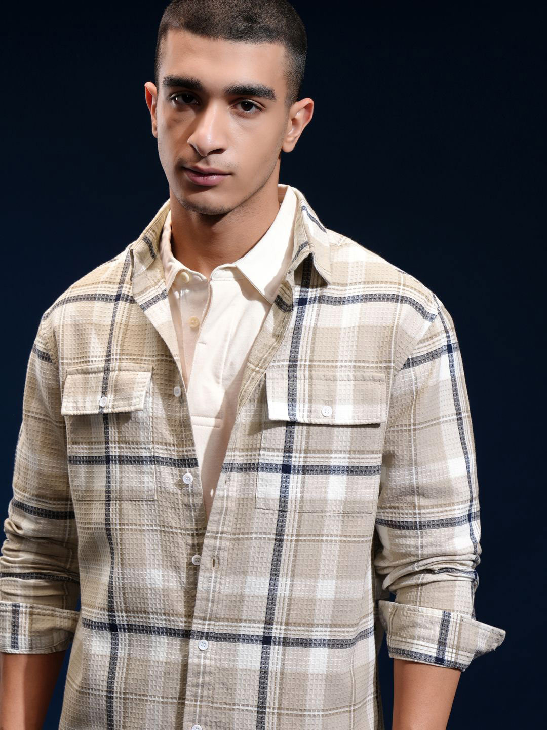 

HIGHLANDER Men Opaque Checked Casual Shirt, Beige