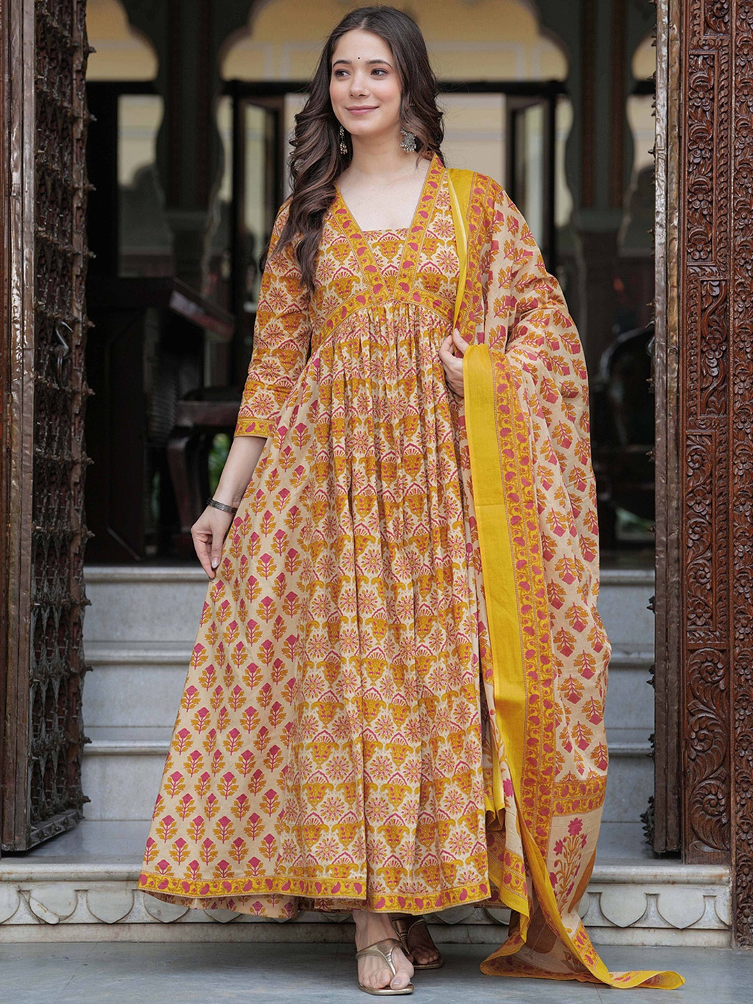 

Mizaz Women Floral Printed Layered Pure Cotton Kurta with Trousers & With Dupatta, Mustard