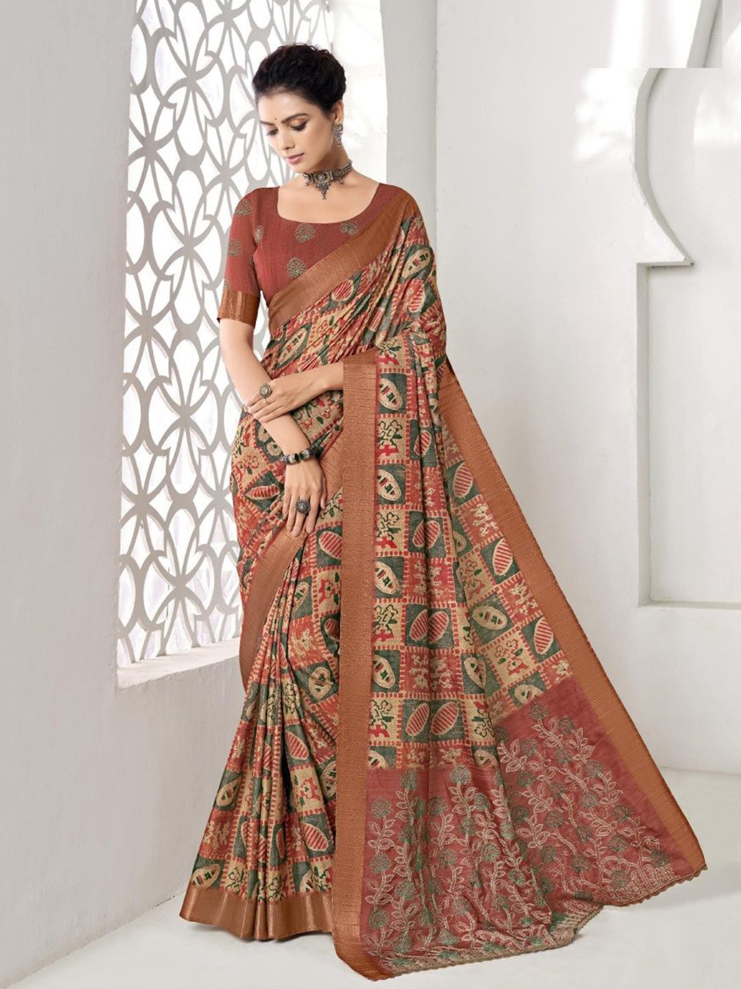 

MAHALASA Ethnic Motifs Art Silk Designer Tussar Saree, Orange