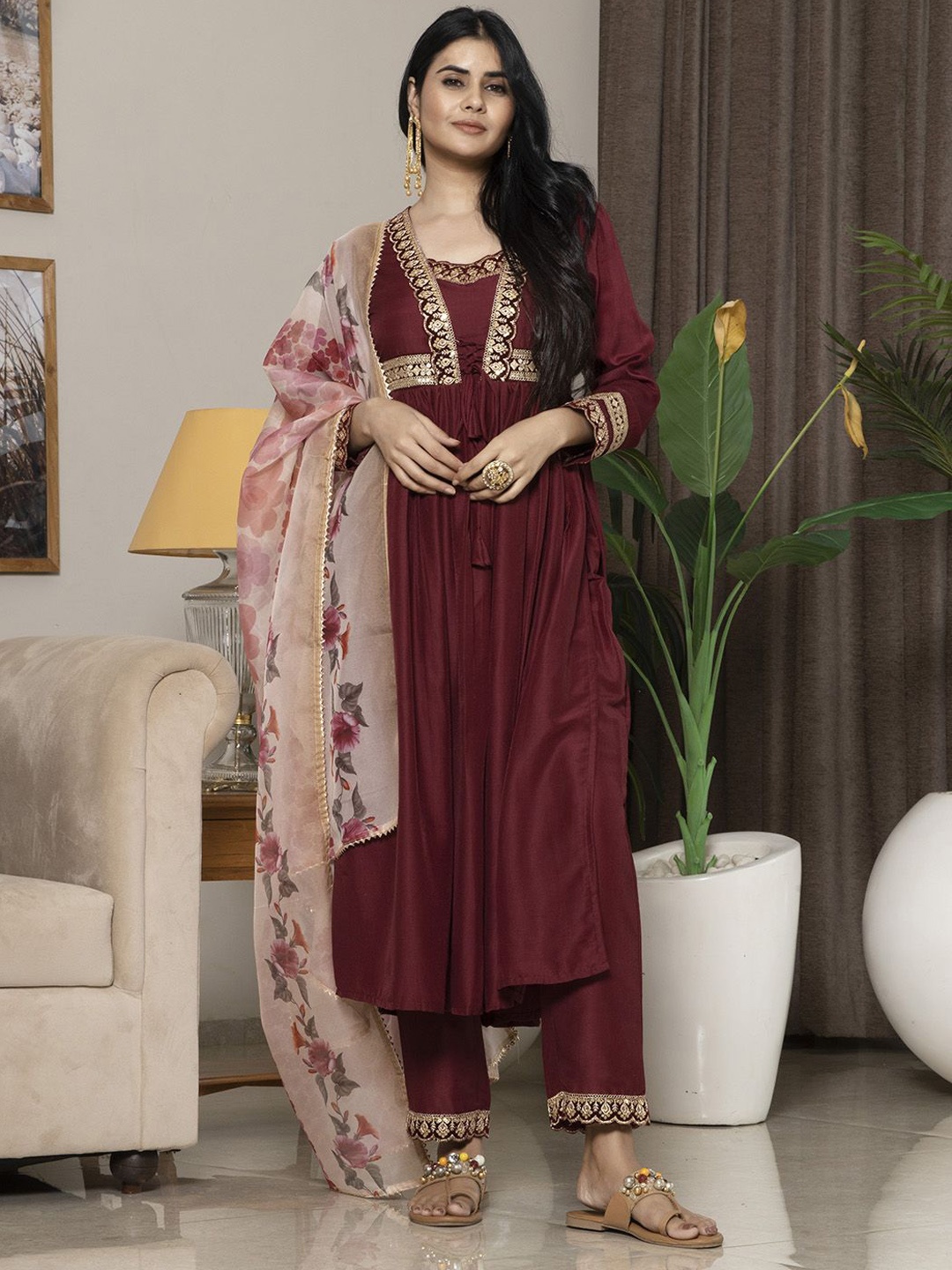 

Krimmple Floral Embroidered Regular Sequinned A-Line Kurta with Trousers & Dupatta, Maroon