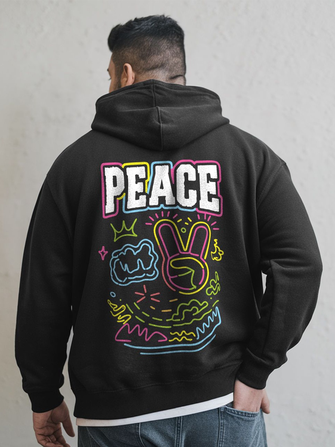 

FFLIRTYGO Men Printed Hooded Sweatshirt, Black