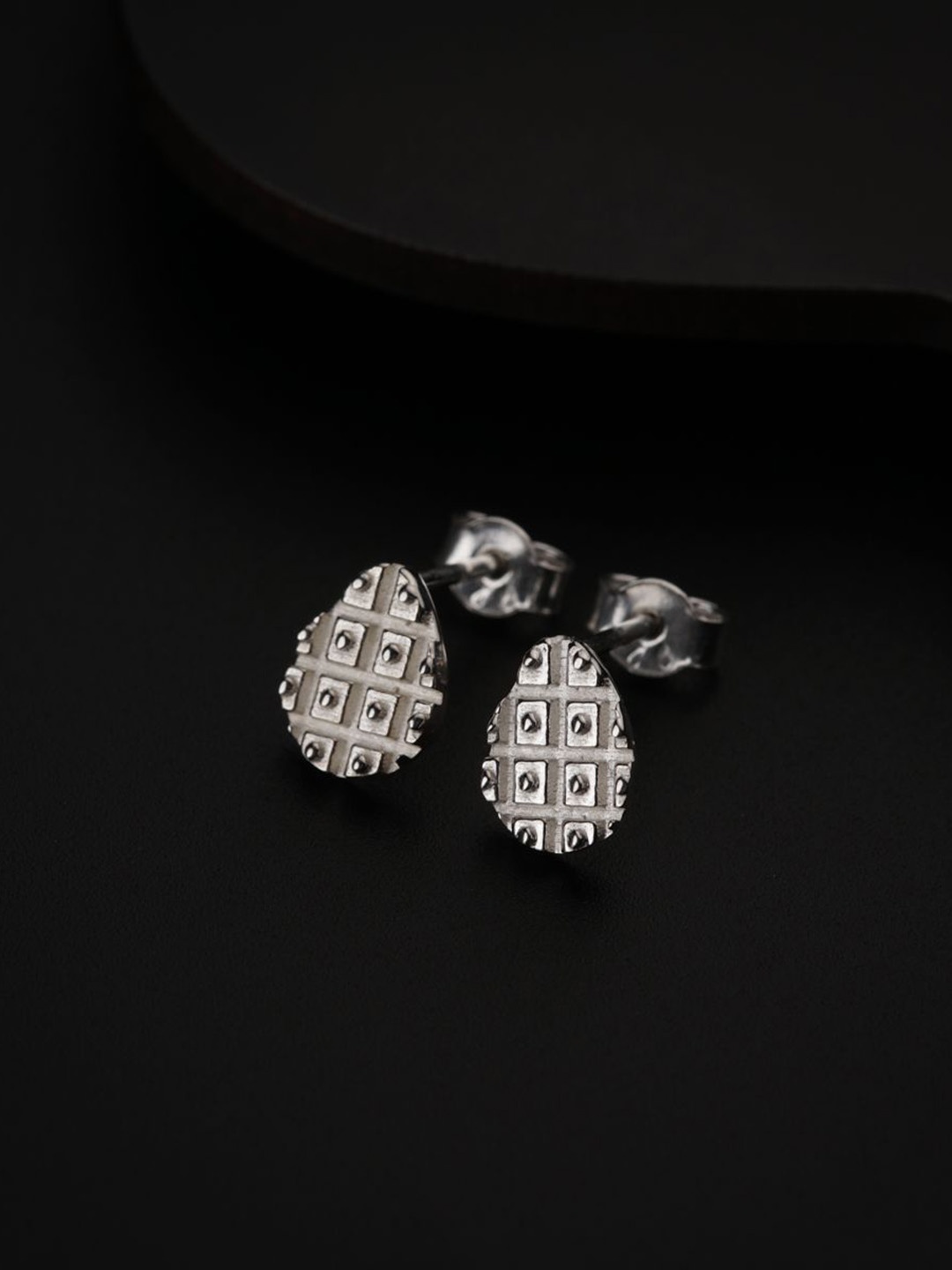 

House of Aadyaa 925 Sterling Silver Classic Studs Earrings