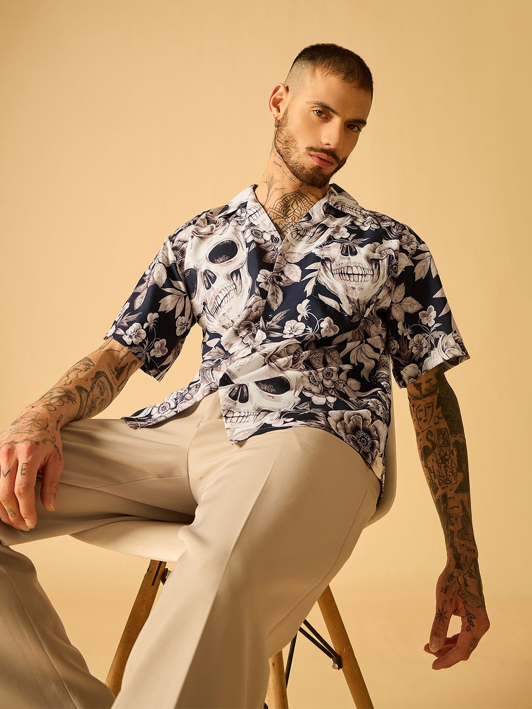 

AKS Men Standard Semi Sheer Printed Casual Shirt, Blue