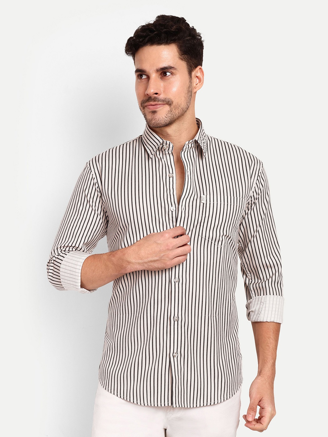 

Lewogle Men Opaque Striped Casual Shirt, White