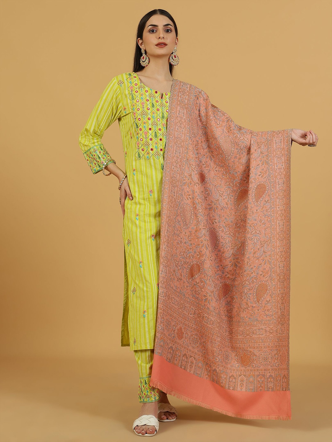 

La Vastraa Floral Woven Design Shawl, Peach