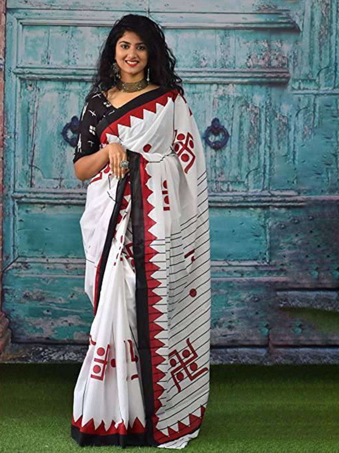 

HERE&NOW Ethnic Motifs Printed Pure Cotton Bagru Saree, White