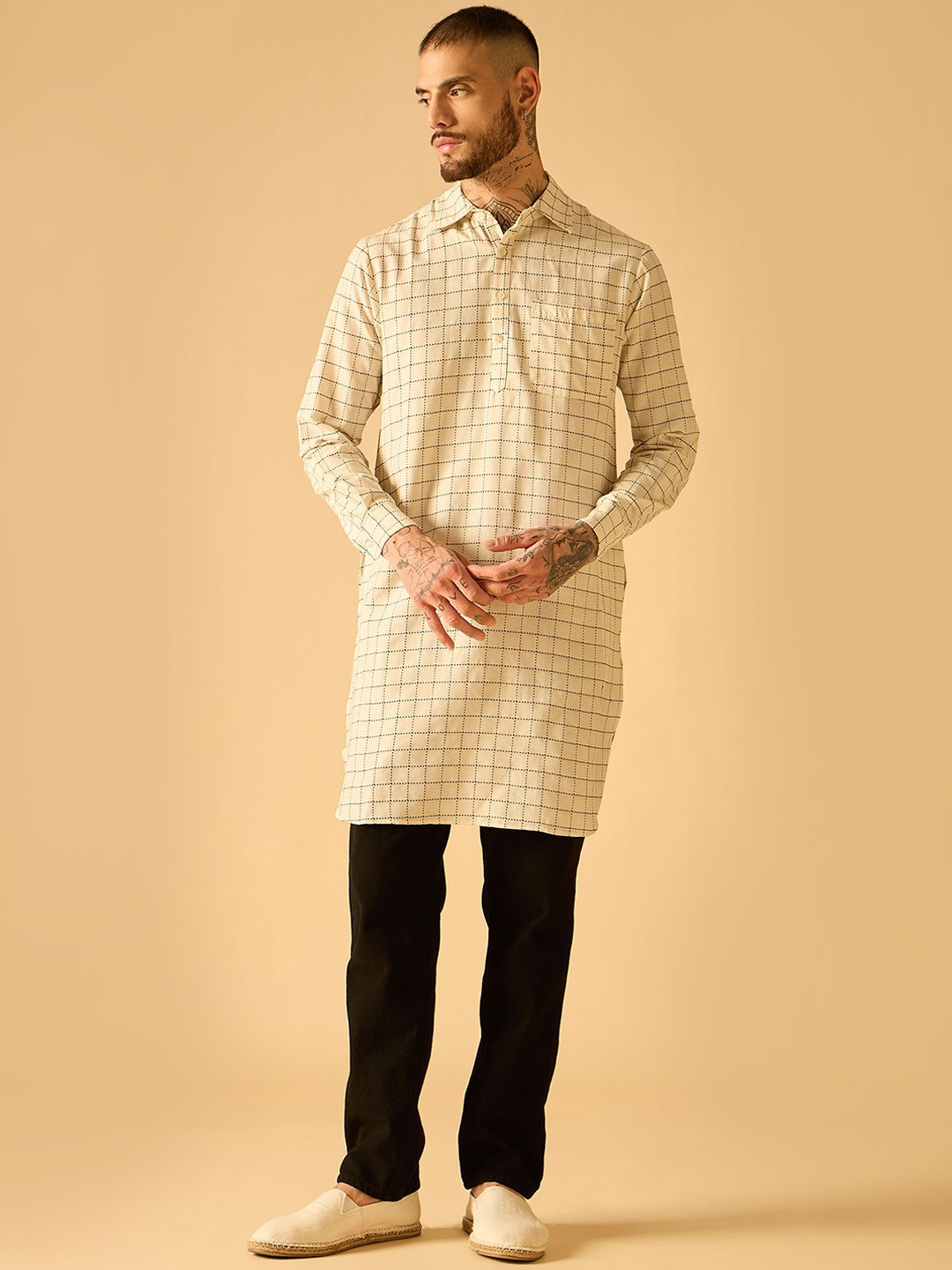 

AKS Men Checked White Romance Kurta