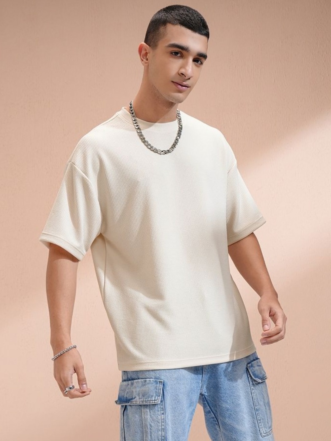 

HIGHLANDER Men Round Neck Knitted Textured Dropshoulder Oversized Fit Tshirt, Cream
