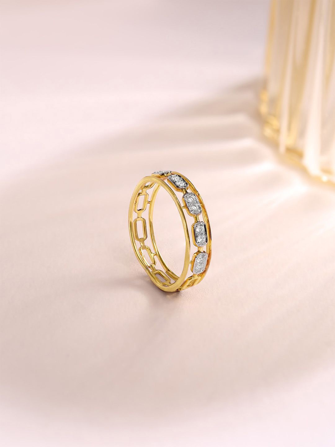 

Mia by Tanishq Women 14KT Finger Ring Diamond 1.36 g, Gold