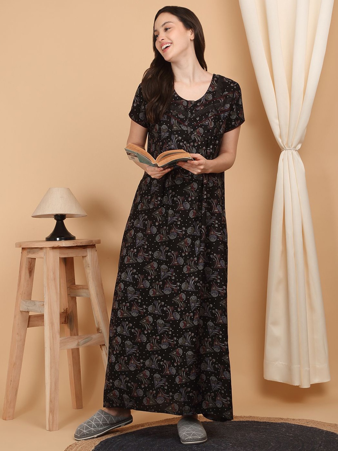 

Sweet Dreams Printed Maxi Nightdress, Black