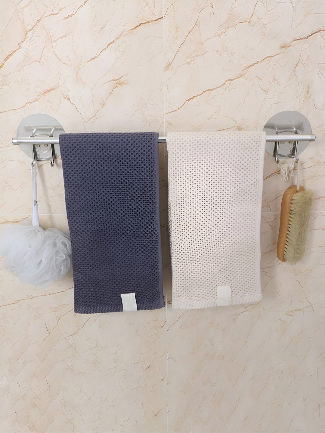

HOKIPO Silver Toned Stainless Steel Towel Holder