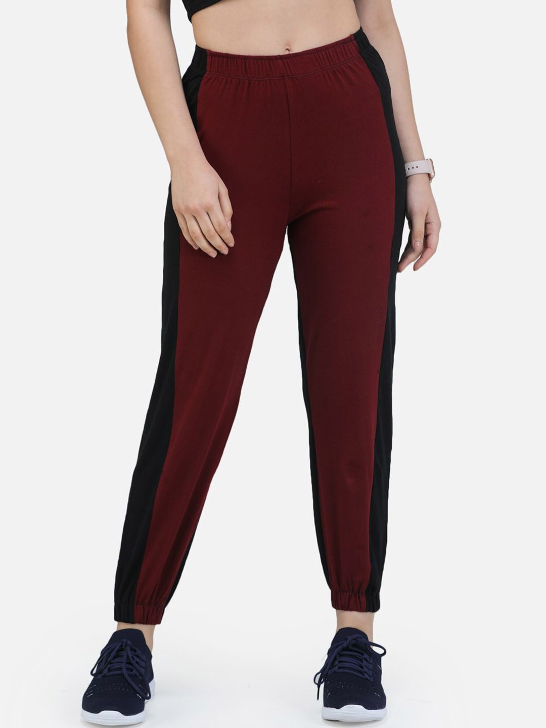 

SCORPIUS Women Colourblocked Relaxed-Fit Joggers, Maroon