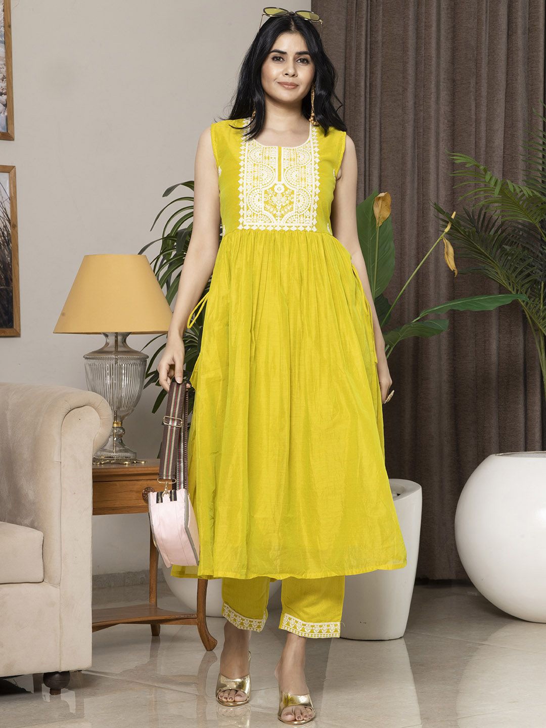 

Krimmple Floral Embroidered Round Neck Chanderi Silk A-Line Kurta With Trousers, Green