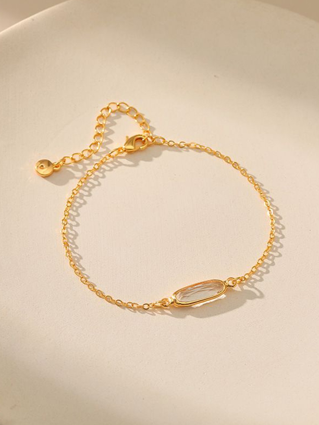 

Just Lil Things Link Bracelet, Gold