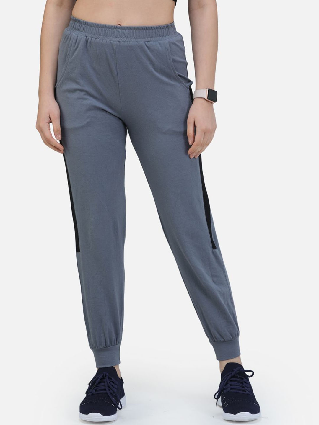 

SCORPIUS Women Relaxed-Fit Mid-Rise Jogger, Grey