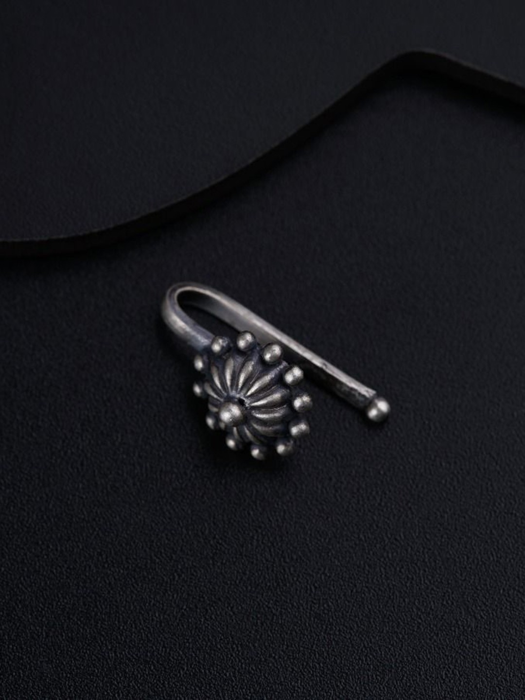 

House of Aadyaa Stud Nosepin, Silver