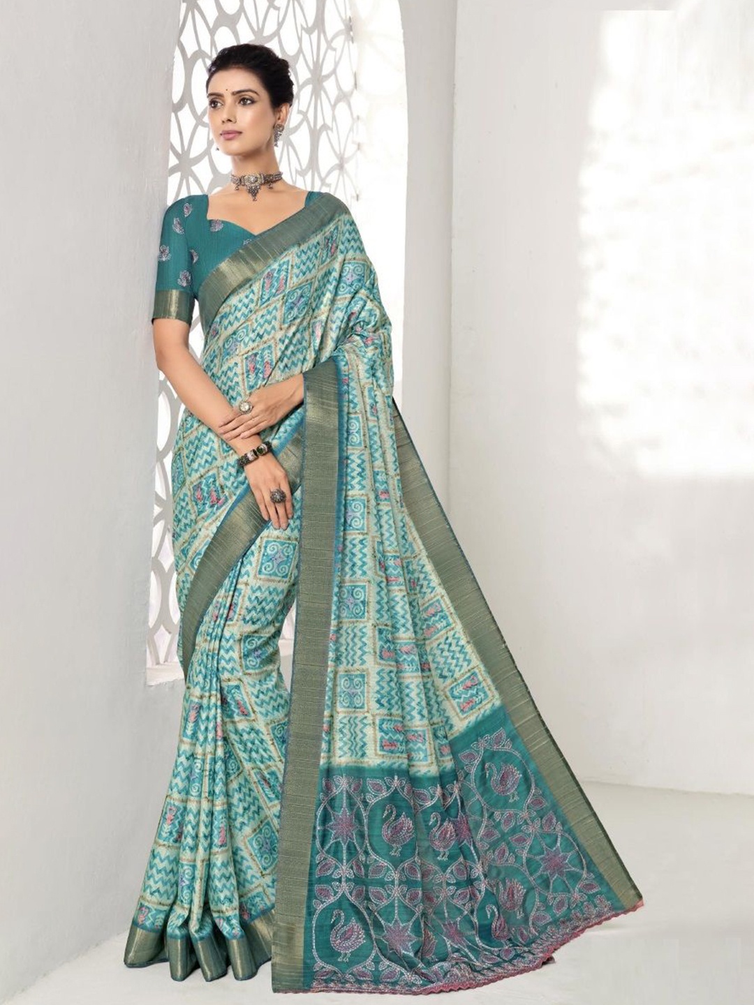 

MAHALASA Ethnic Motifs Art Silk Tussar Saree, Turquoise blue
