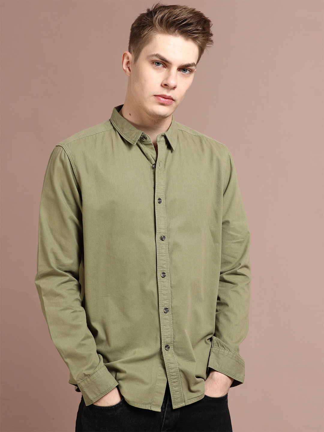 

StitchX Men Full Sleeve Core Essentials Over-Dyed Spread Collar Shirt, Green