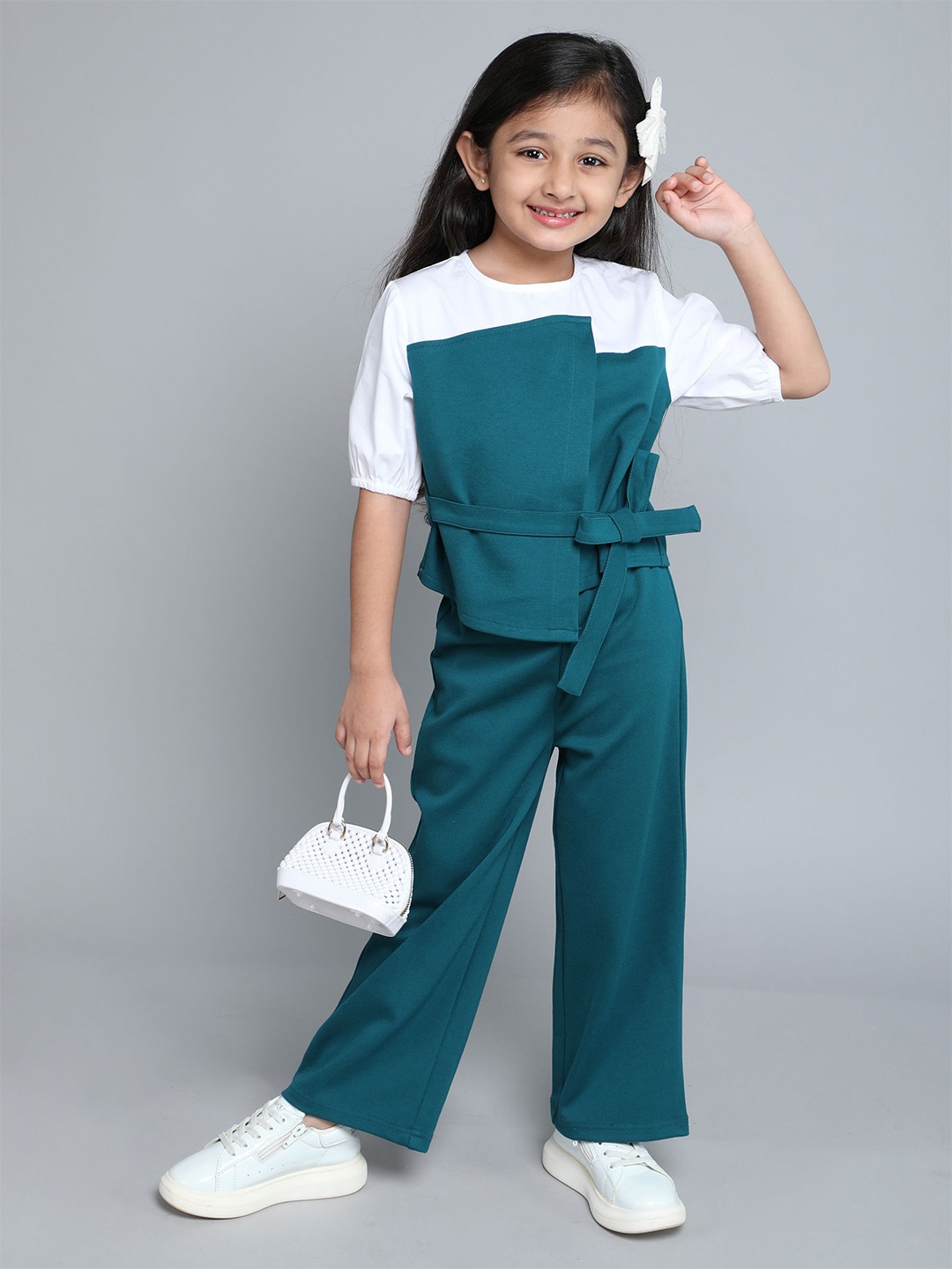 

taffykids Girls Colourblocked Round Neck Short Sleeves Top With Trouser, Teal