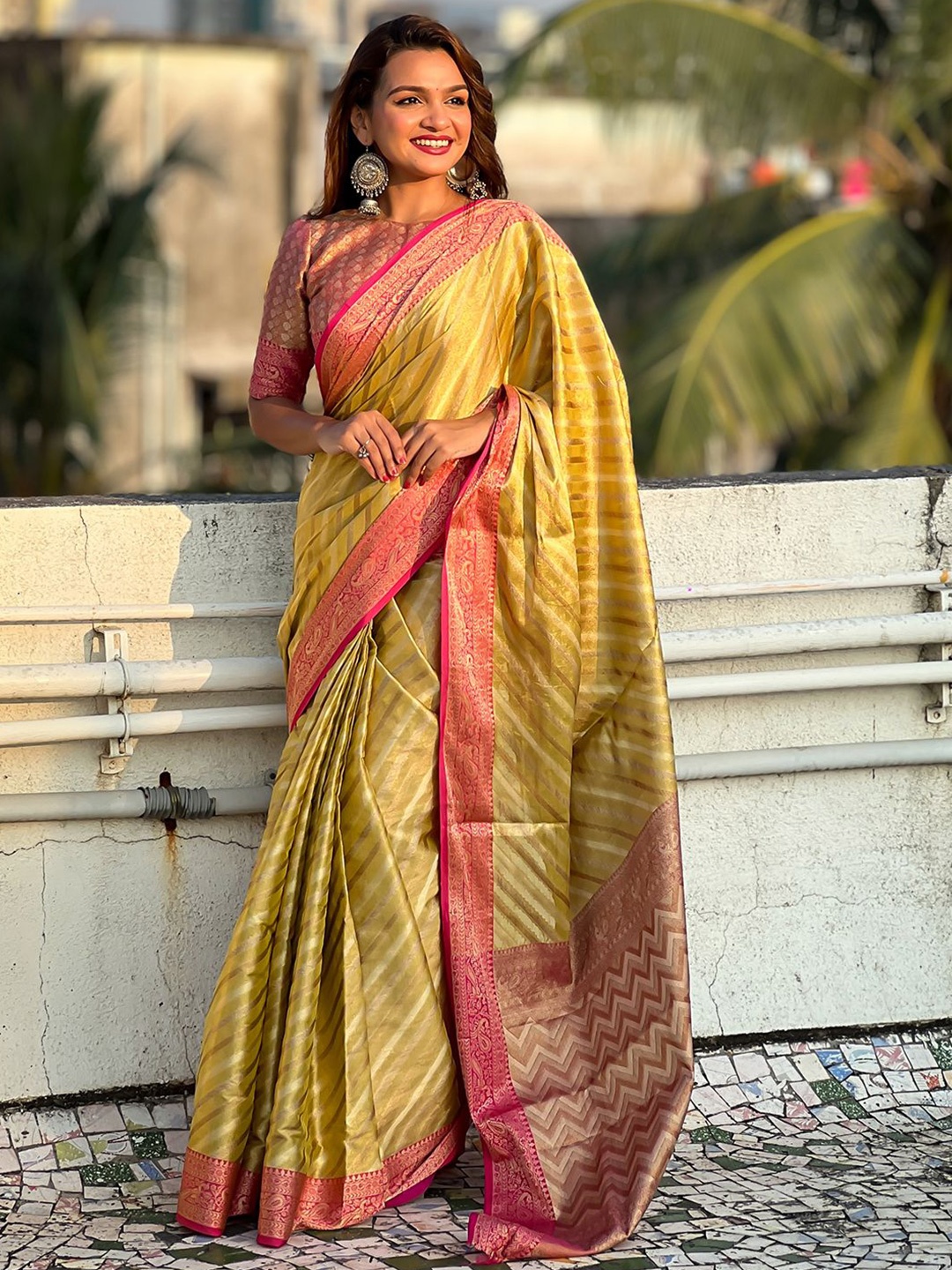 

Mitera Woven Design Zari Silk Blend Banarasi Saree, Yellow